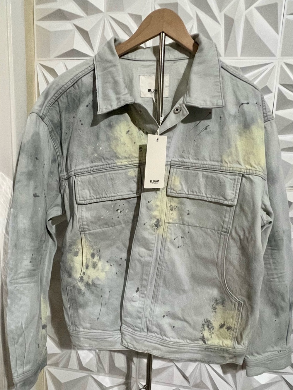 NWT Hudson Jeans Mens Boxy Trucker Denim Jacket - Light Wash Large